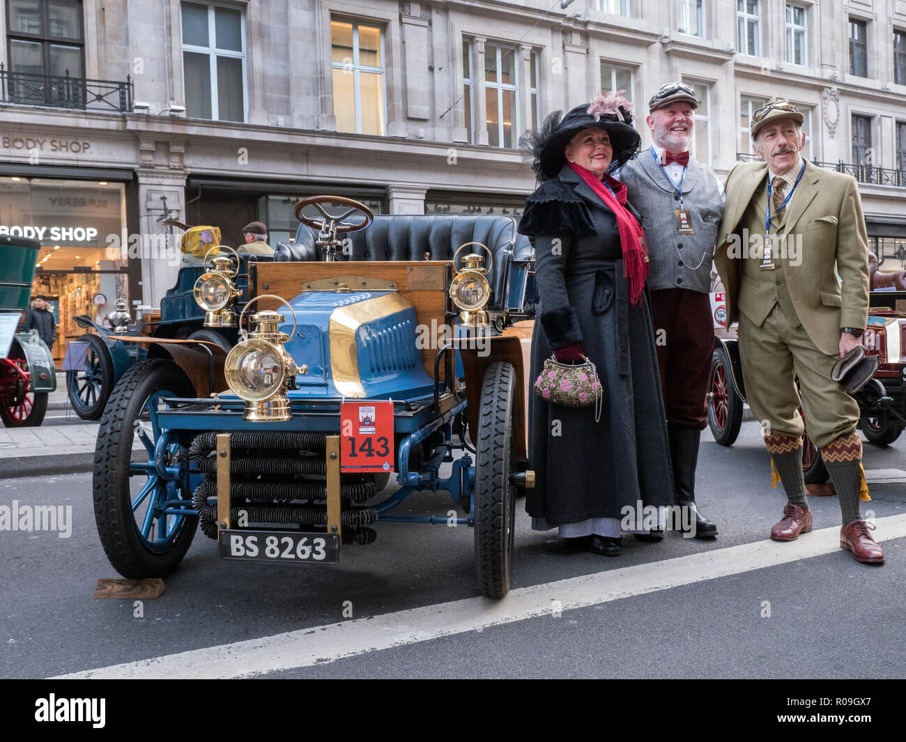 London, UK. 3 November 2018. Veteran Cars on display at the Regents Street Motor show London W1 03/11/2018 Credit: Martyn Goddard/Alamy Live News Stock Photo