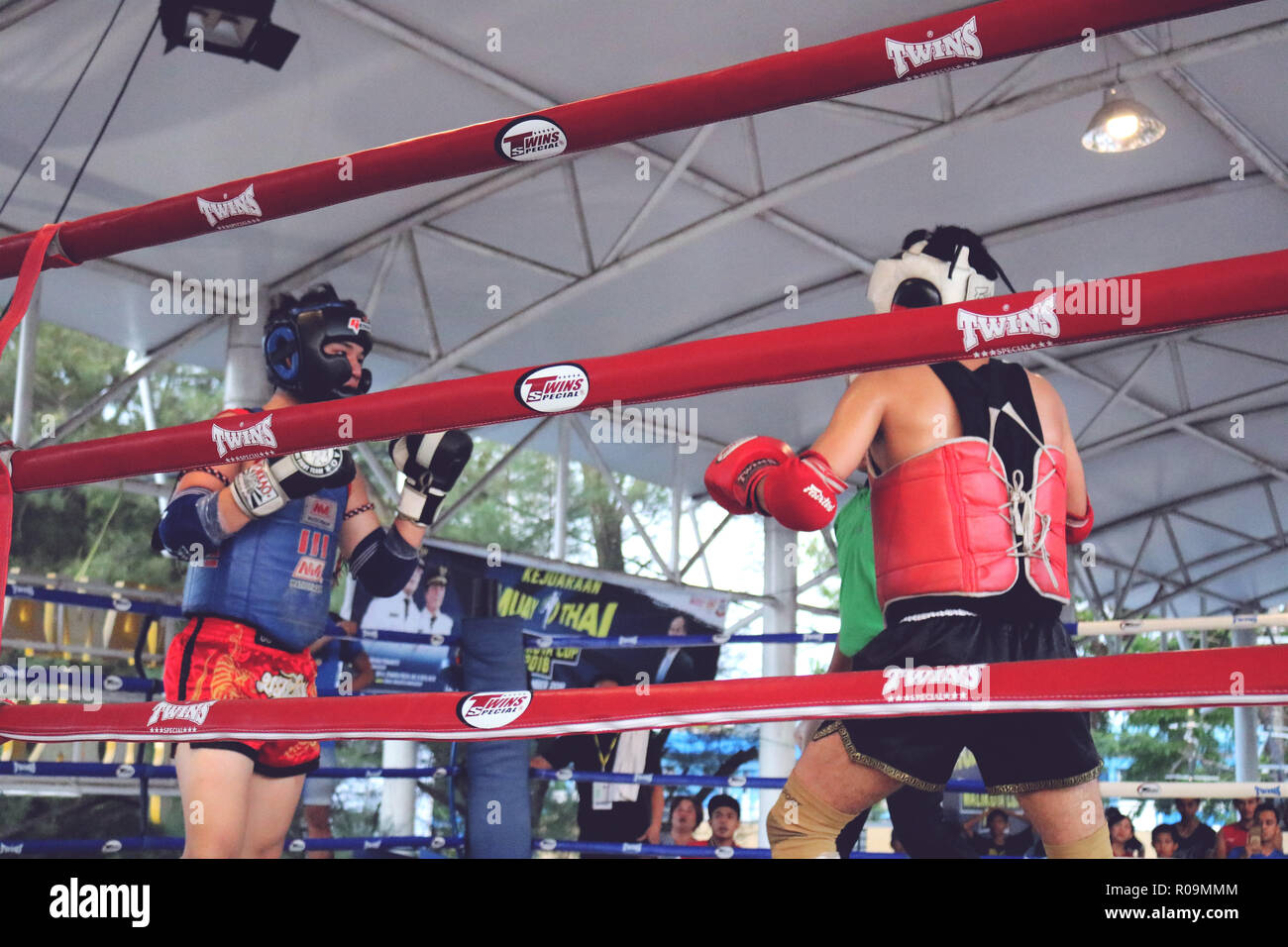 Makassar Indonesia 3rd Nov 2018 The Muay Thai Championship Held In Makassar City Competed For The Trophy Of The Mayor Of Makassar Saturday November 3 2018 The Championship Was Attended By Professional