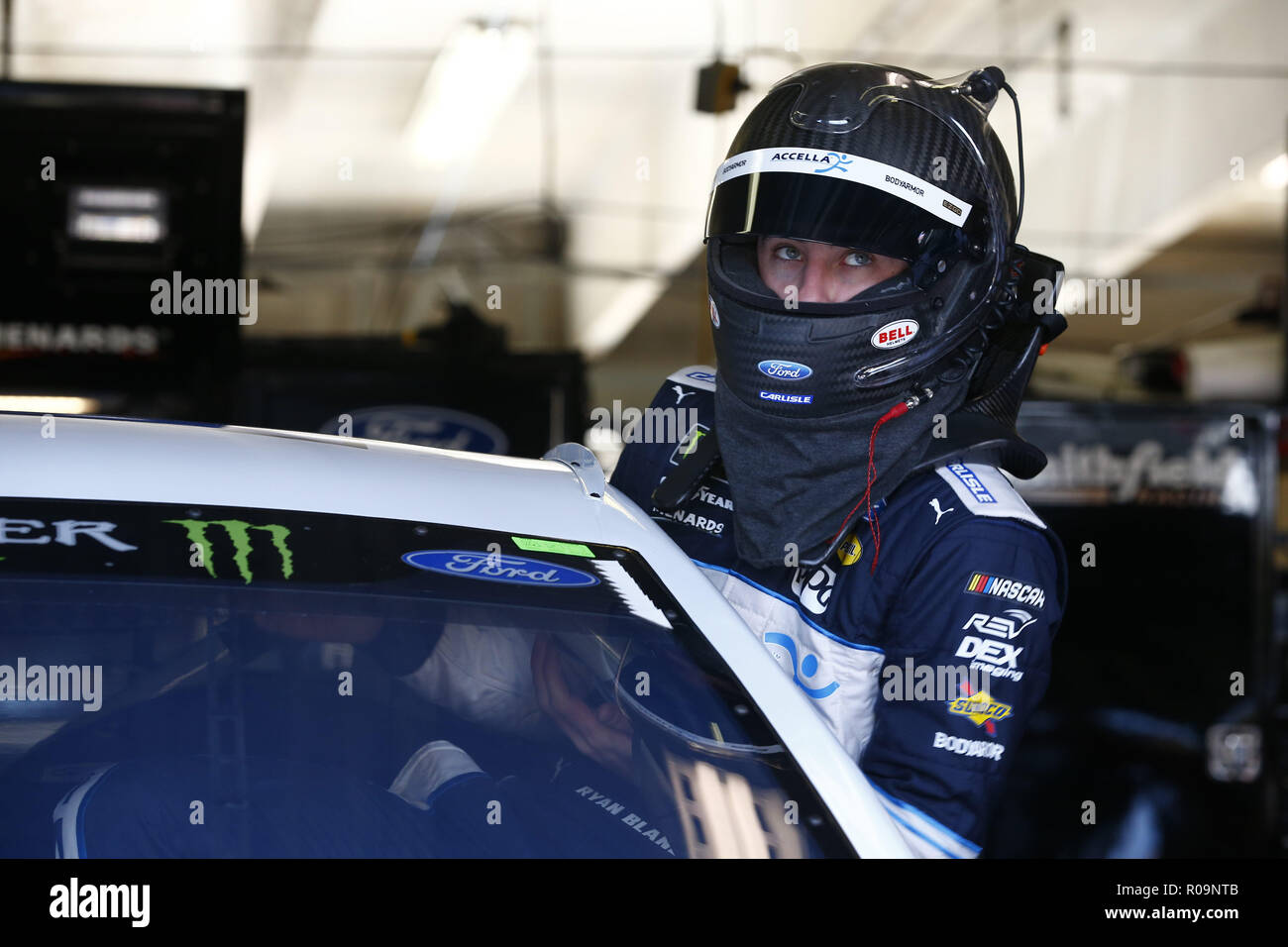 Ft Worth Texas Usa 2nd Nov 2018 Ryan Blaney 12 Hangs Out