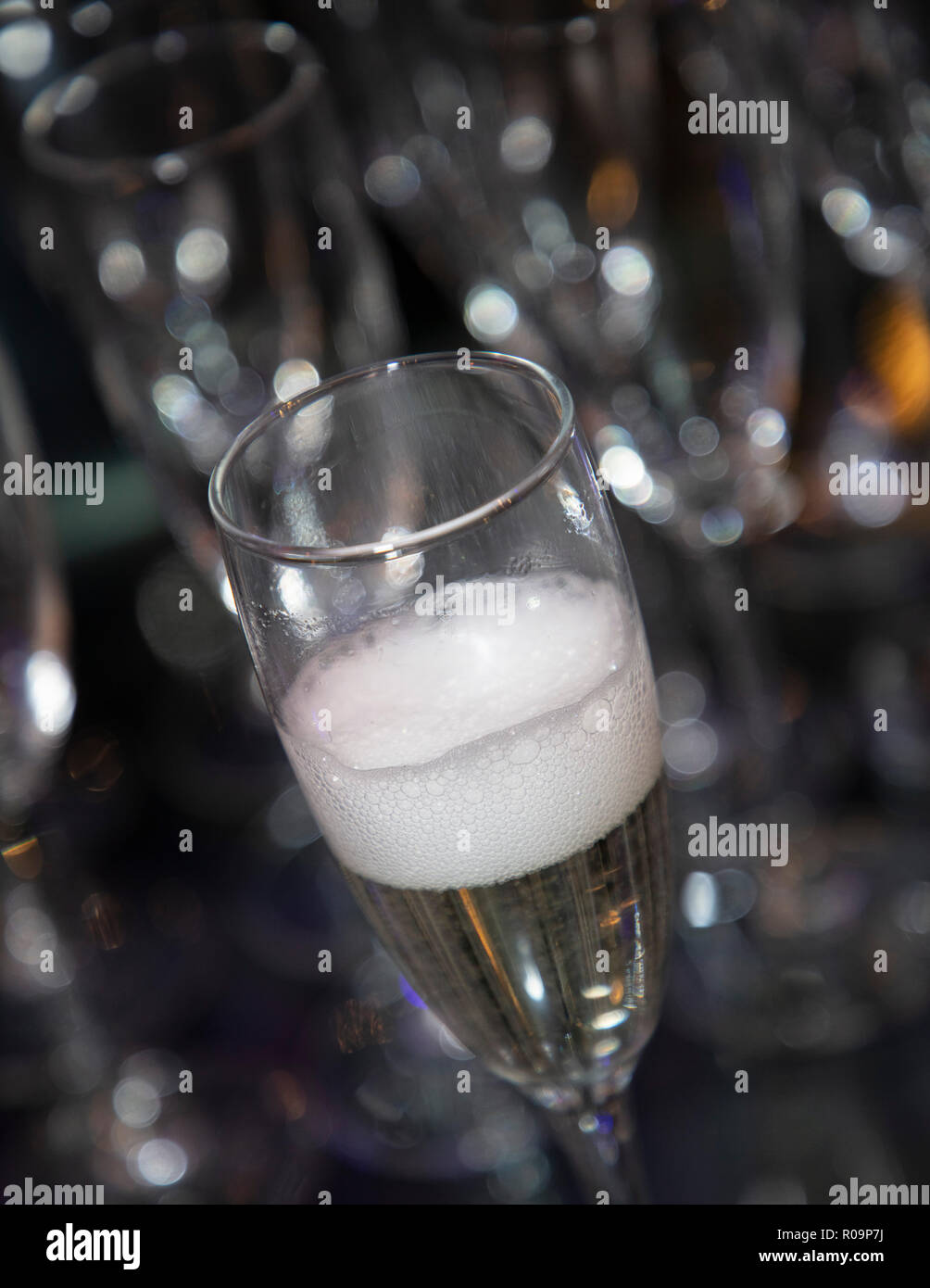 Glass sparkling wine hires stock photography and images Alamy