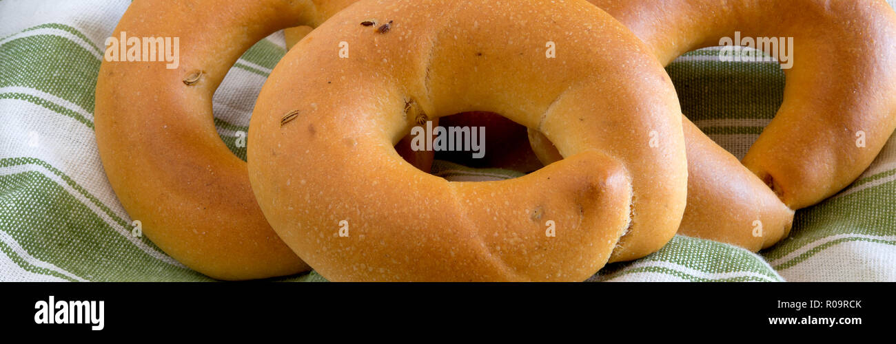 Neapolitan taralli biscuits with crispy fennel seeds Stock Photo Alamy