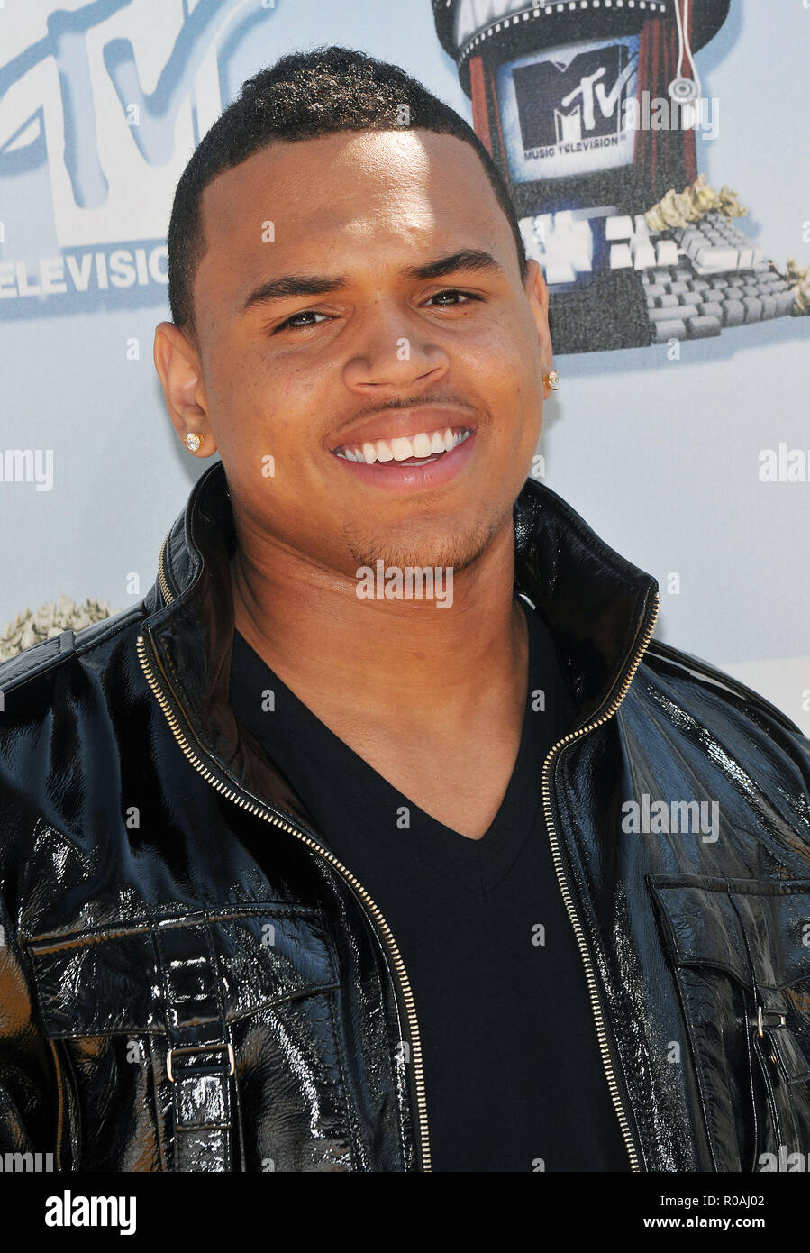 Chris Brown    -  MTV Movie Awards 2008 at the Universal Amphitheatre in Los Angeles.  headshot eye contact smileBrownChris 10 Red Carpet Event, Vertical, USA, Film Industry, Celebrities,  Photography, Bestof, Arts Culture and Entertainment, Topix Celebrities fashion /  Vertical, Best of, Event in Hollywood Life - California,  Red Carpet and backstage, USA, Film Industry, Celebrities,  movie celebrities, TV celebrities, Music celebrities, Photography, Bestof, Arts Culture and Entertainment,  Topix, headshot, vertical, one person,, from the year , 2008, inquiry tsuni@Gamma-USA.com Stock Photo