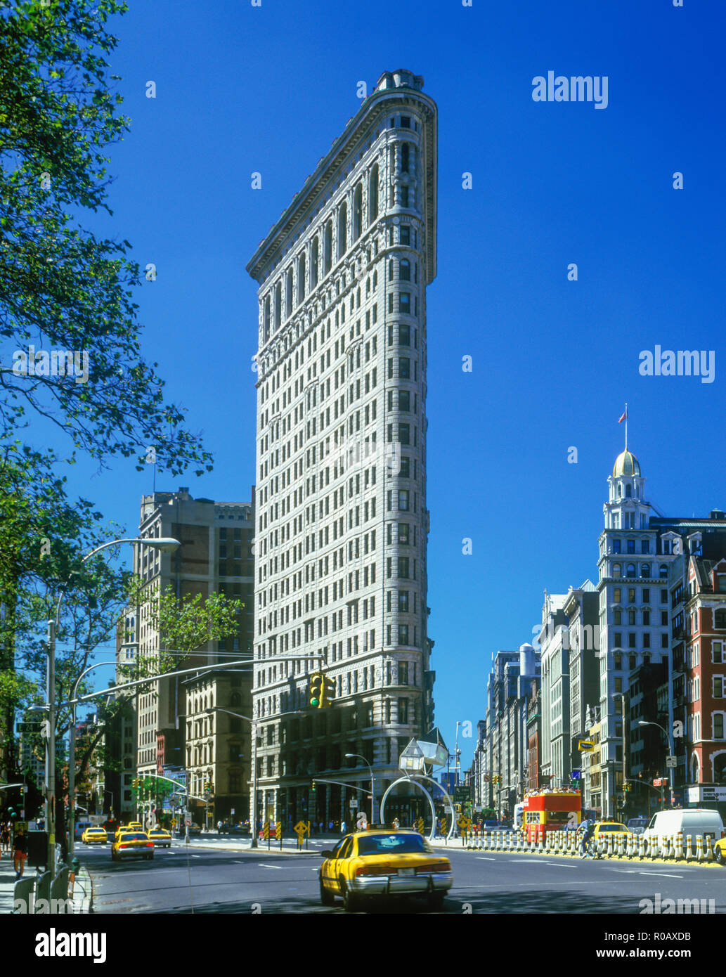 1998 Historical Flatiron Building C Daniel Burnham Co 1902 Fifth Avenue Manhattan New York City Usa Stock Photo Alamy