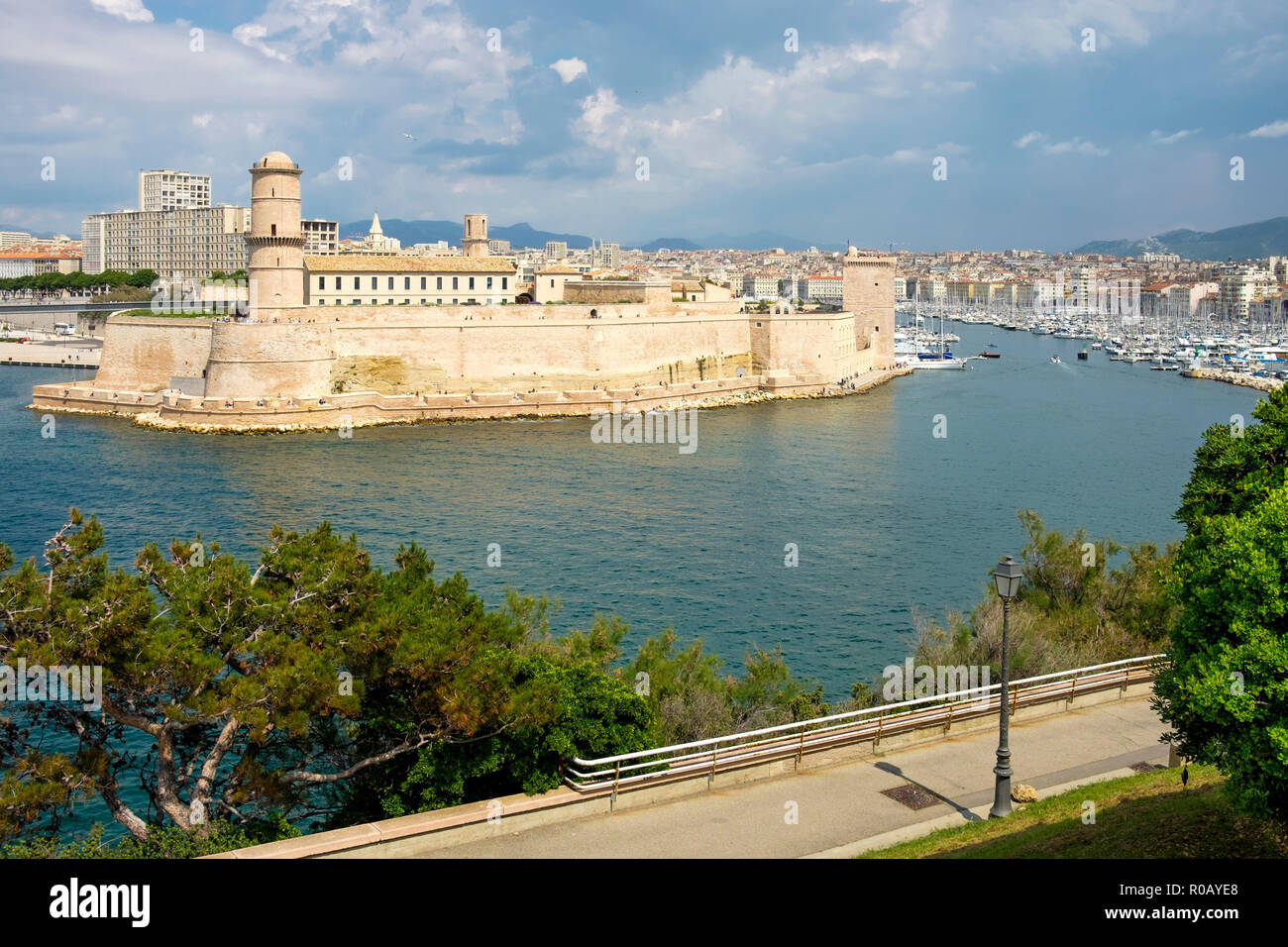 The Fort St-Jean at the entrance to Vieux Port, Marseille, France Stock  Photo - Alamy