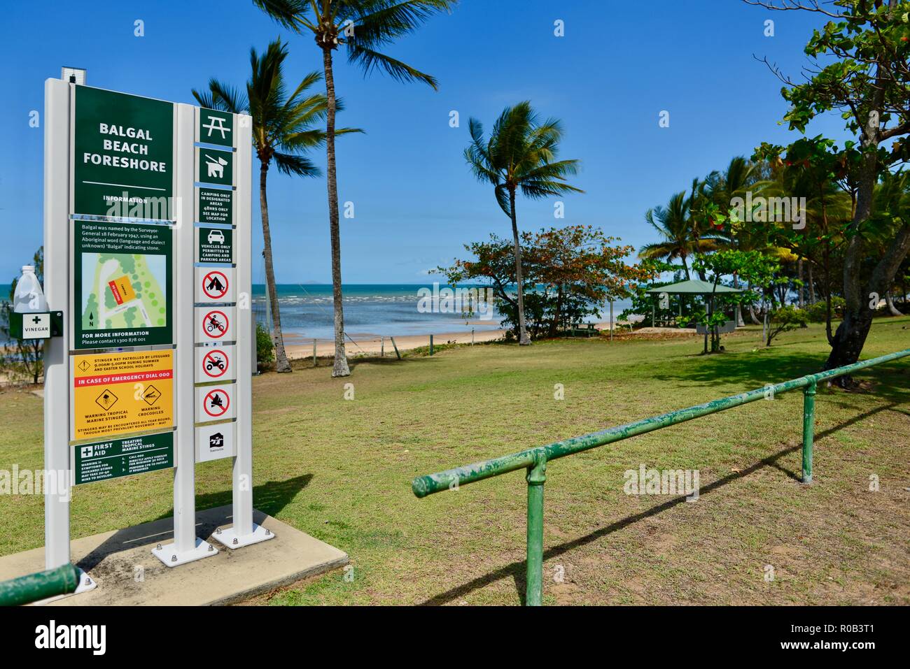 Balgal beach foreshore sign with vinegar for stingers, Balgal beach
