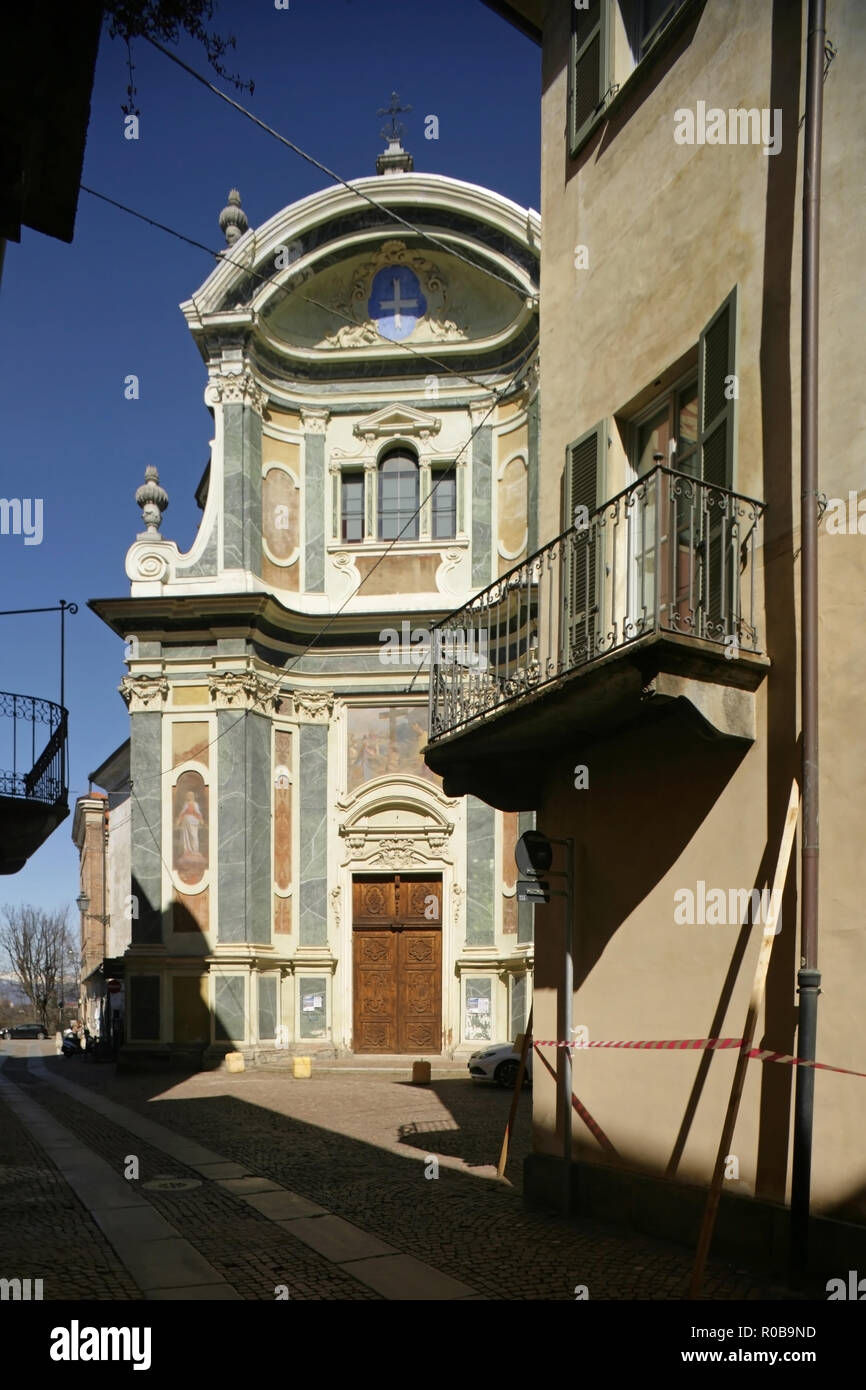 Church of the Holy Cross (Chiesa Della Santa Croce), Cuneo, Italy Stock  Photo - Alamy