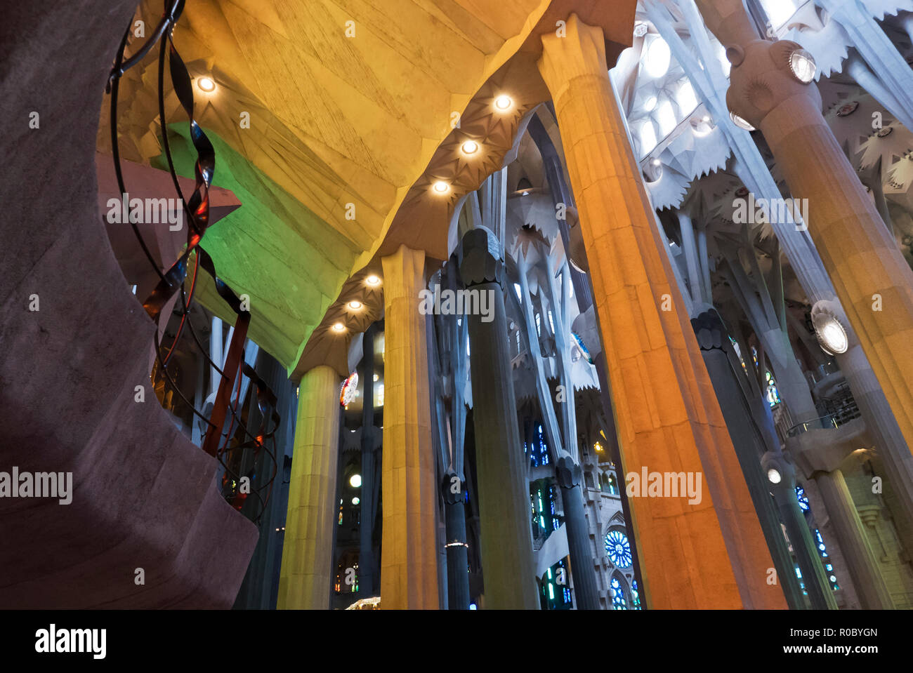 Intricate design of the interior of the Sagrada Familia, Barcelona ...
