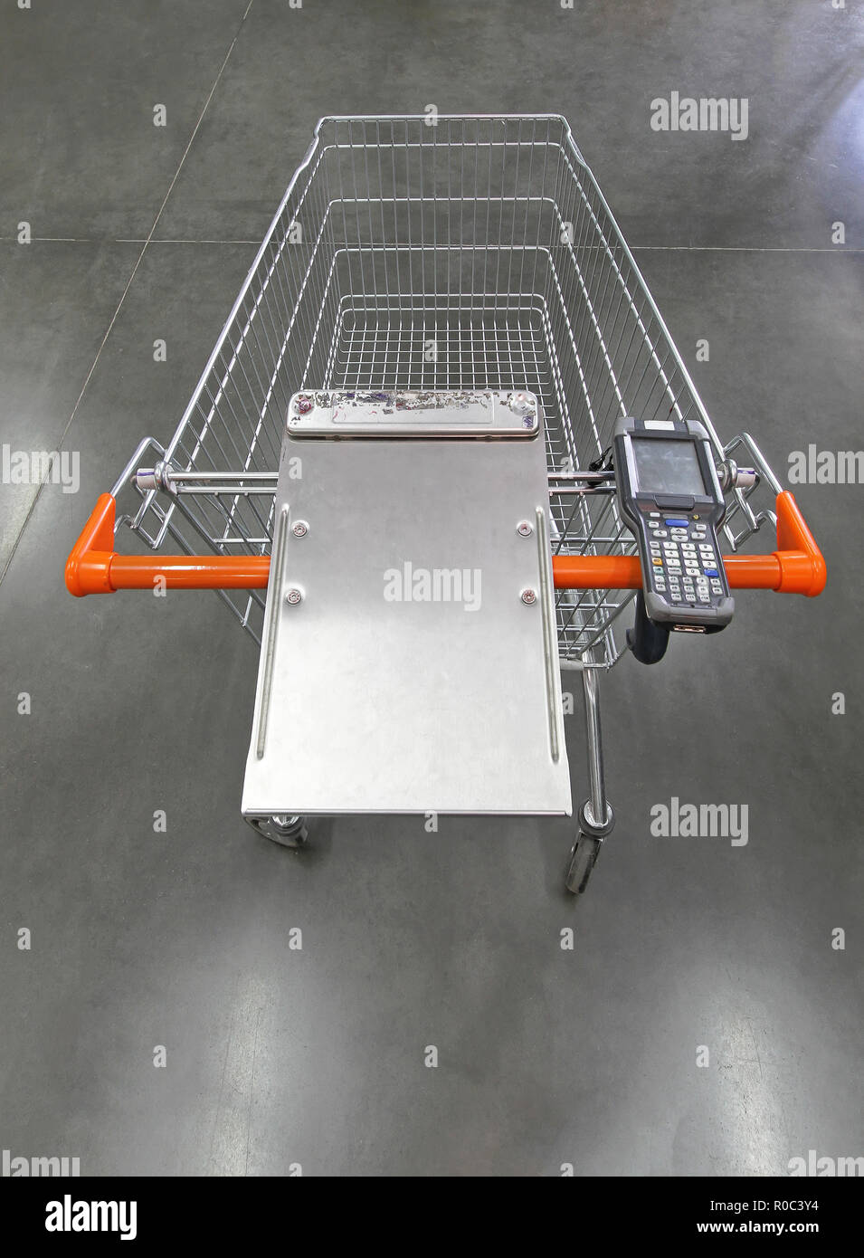 Bar code scanner hires stock photography and images Alamy