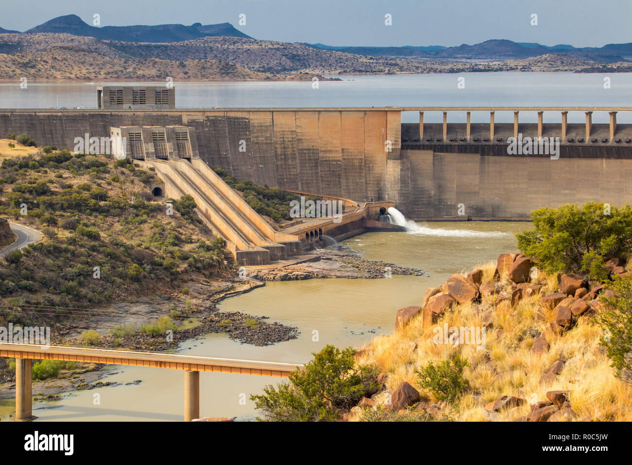 Gariep Dam On The Orange River South Africa Stock Photo Alamy Gariep Dam On The Orange River South Africa Stock Photo Alamy