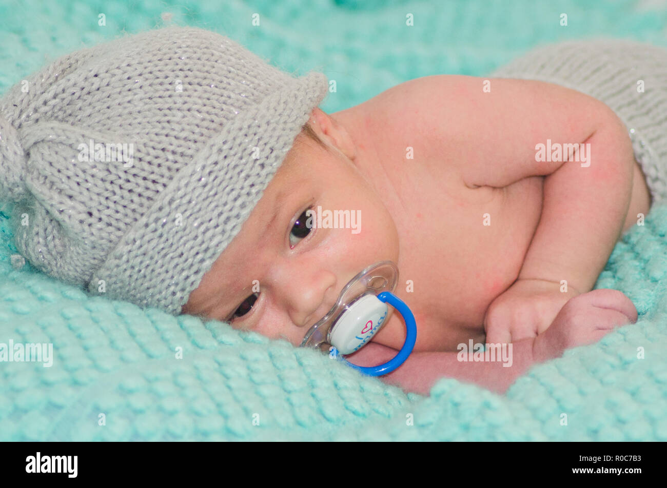 newborn at 4 weeks