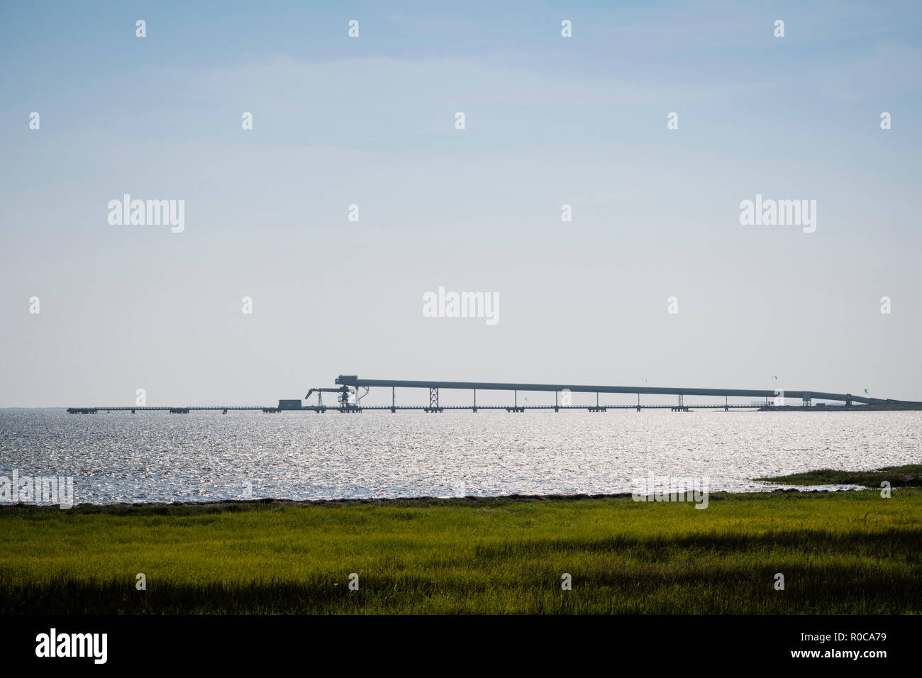 Canada Salt Company pier and conveyor system for loading salt on ships
