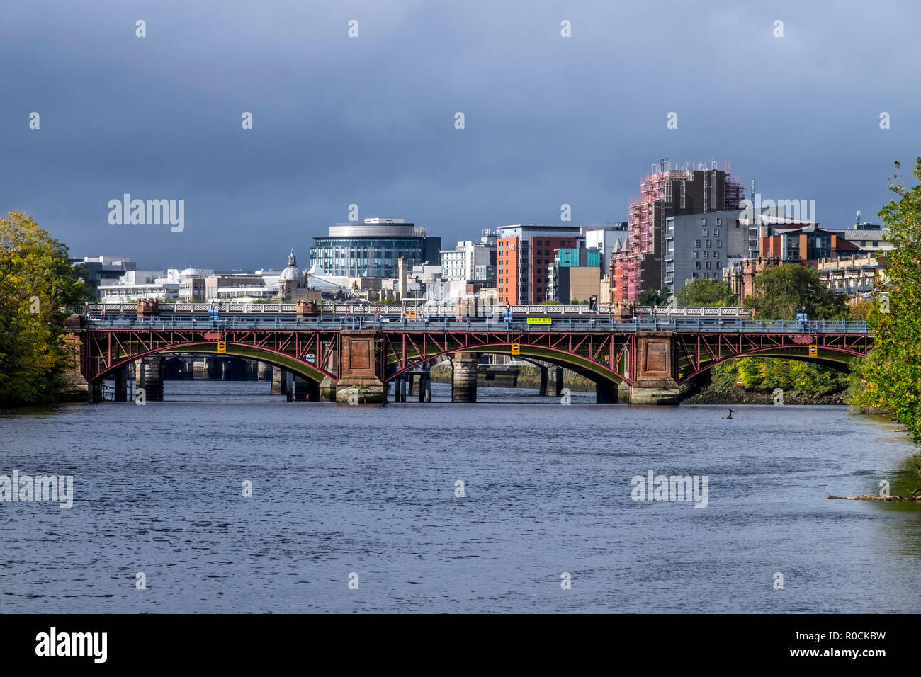 River Clyde Glasgow showing city centre and hi rise flats in the Gorbals Stock Photo