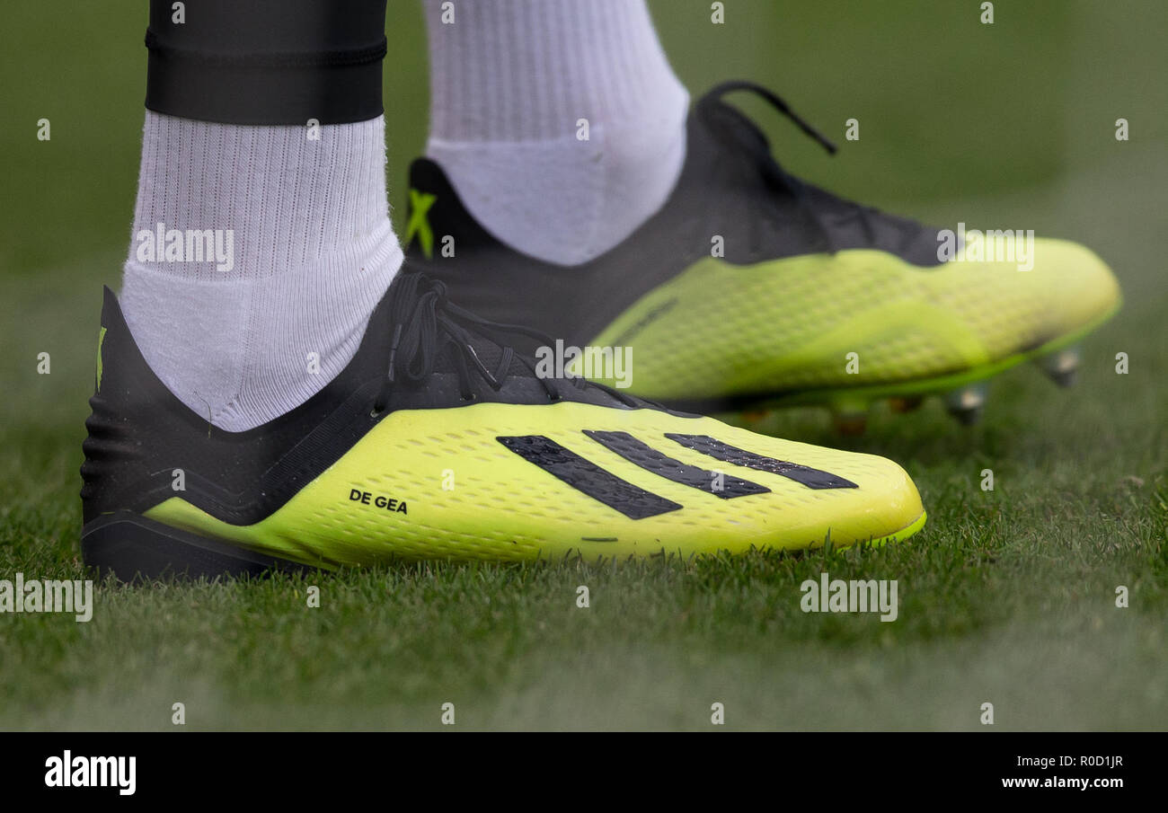 Bournemouth, UK. 03rd Nov, 2018. The Adidas X football boots of Goalkeeper  David De Gea of Man Utd during the Premier League match between Bournemouth  and Manchester United at the Goldsands Stadium,
