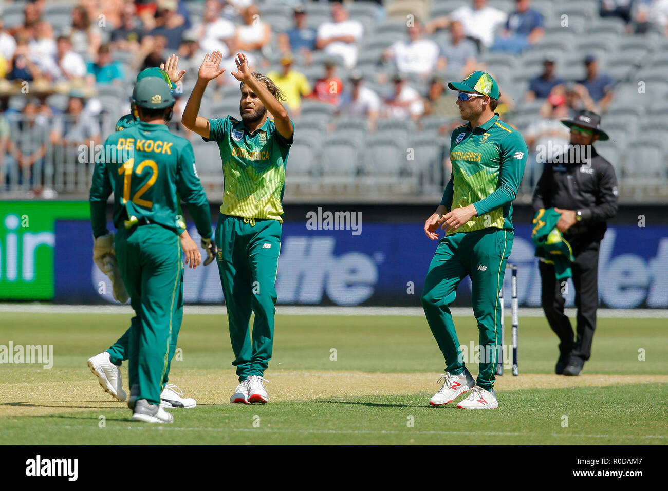 Imran tahir south africa hi-res stock photography and images - Alamy