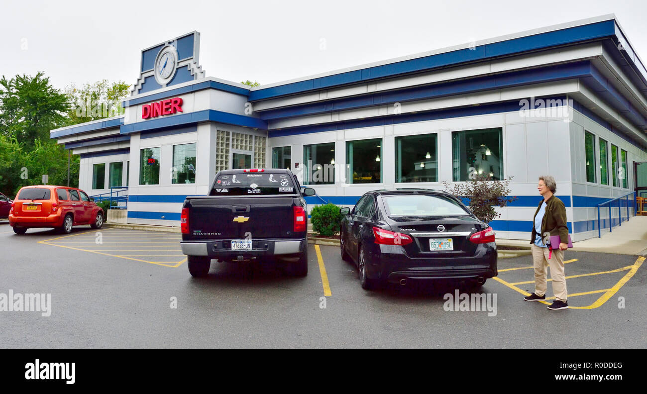 Roadside Schodack Diner off Hwy 20 Columbia Turnpike, CastletonOn