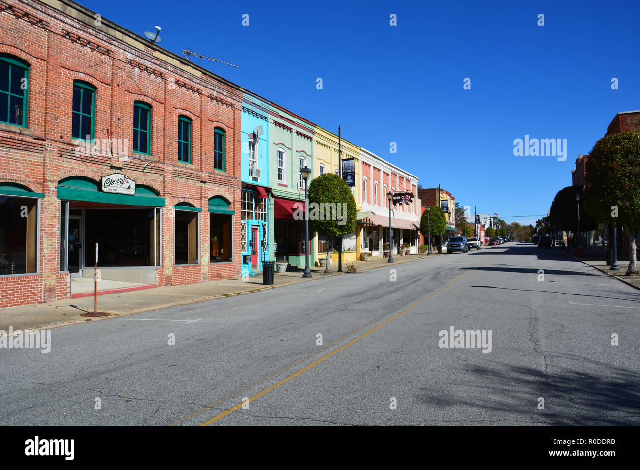 Old fashioned store front america hires stock photography and images