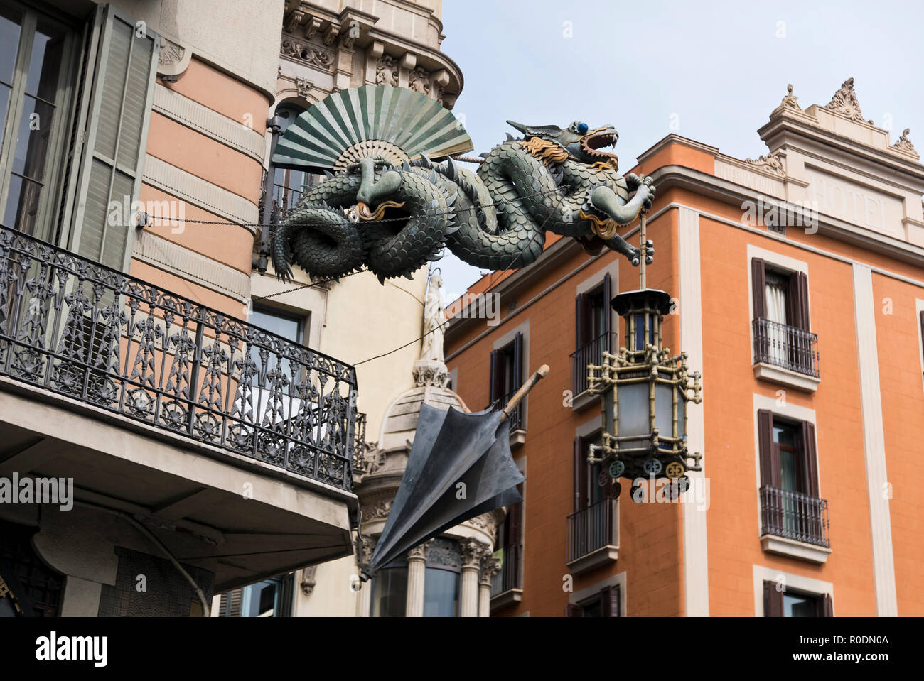 Chinese Dragon Sculpture on the Walls of Casa Bruno Cuadros building, Las Ramblas, Barcelona, Spain Stock Photo