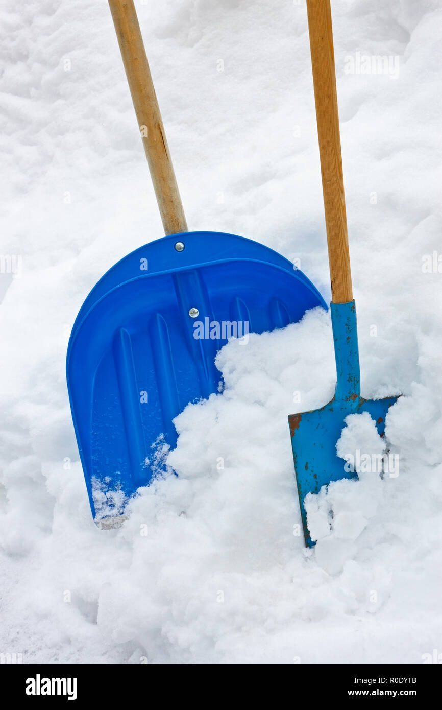 Shovel Handles High Resolution Stock Photography and Images - Alamy