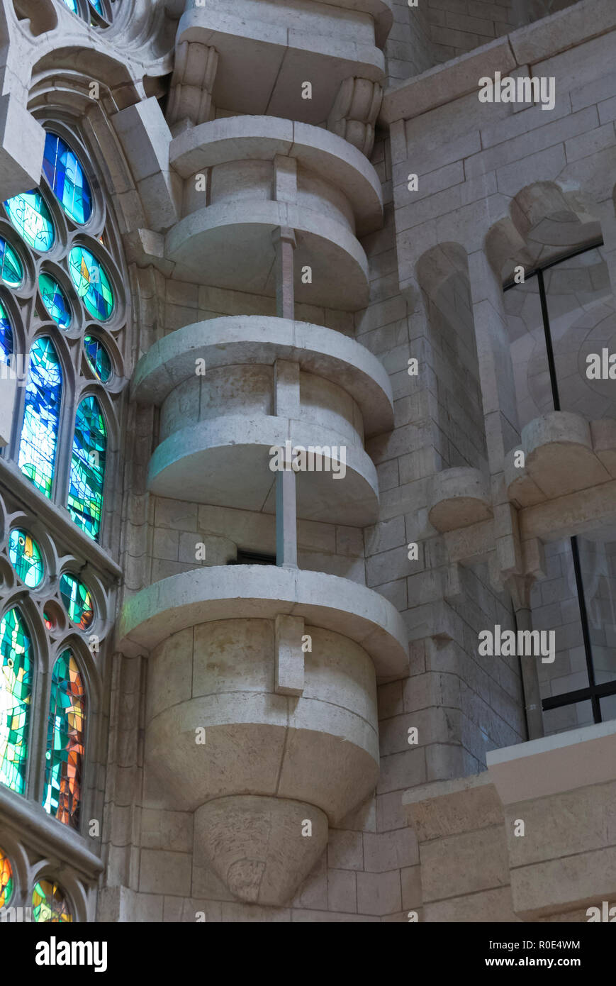 The intricate design of the interior of the Sagrada Familia, Barcelona ...