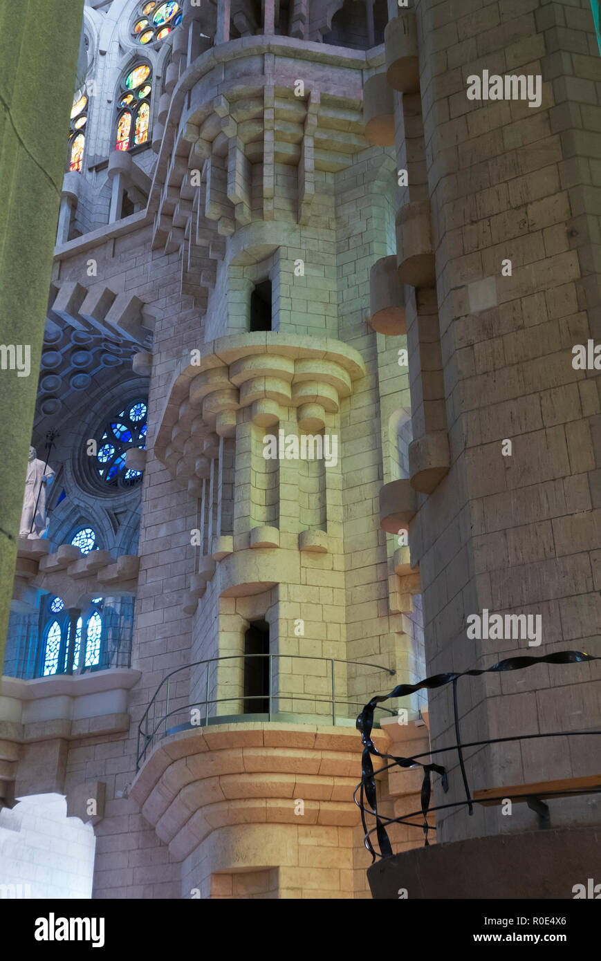 The intricate design of the interior of the Sagrada Familia, Barcelona ...