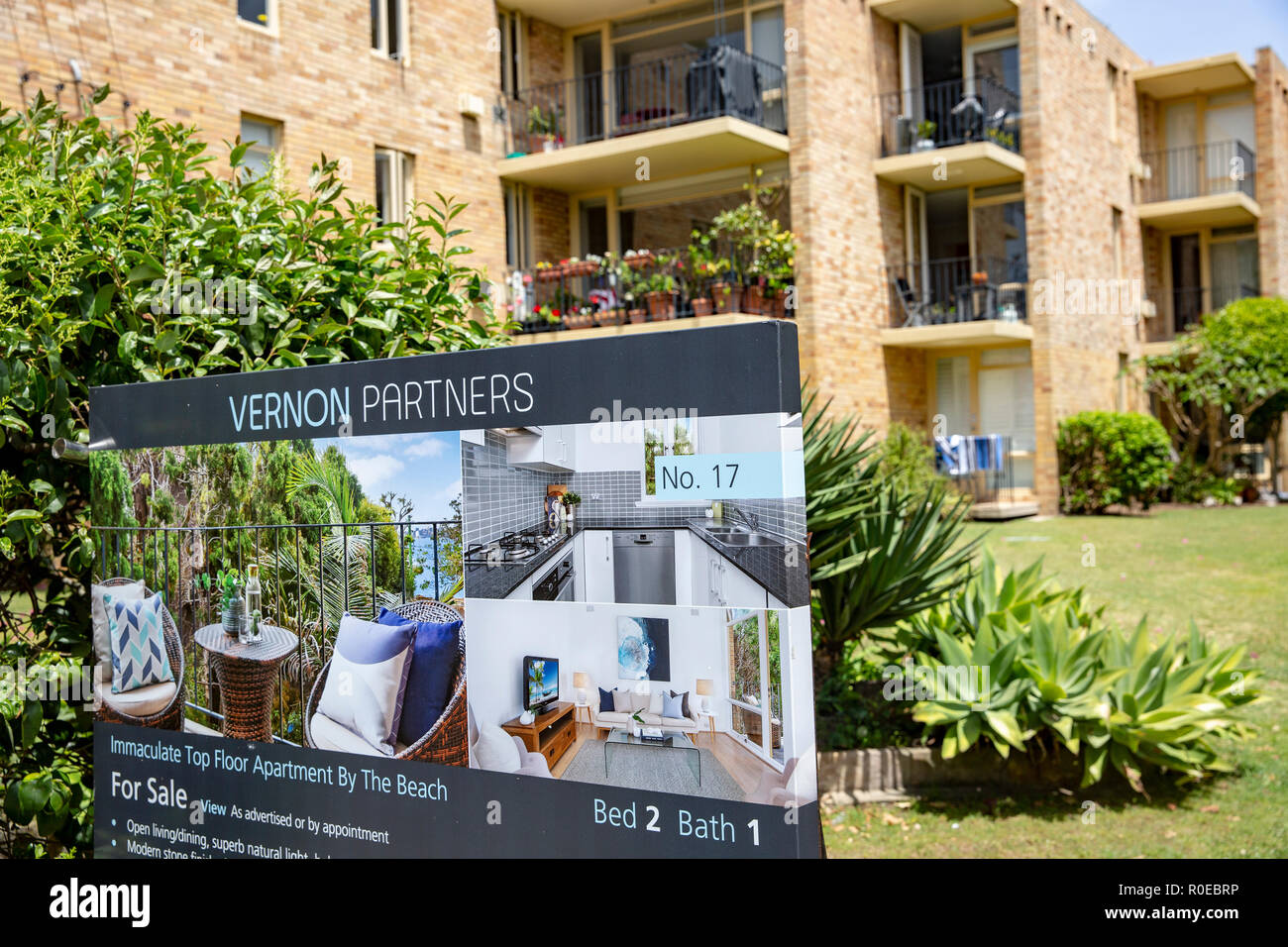 Australian unit for sale hires stock photography and images Alamy