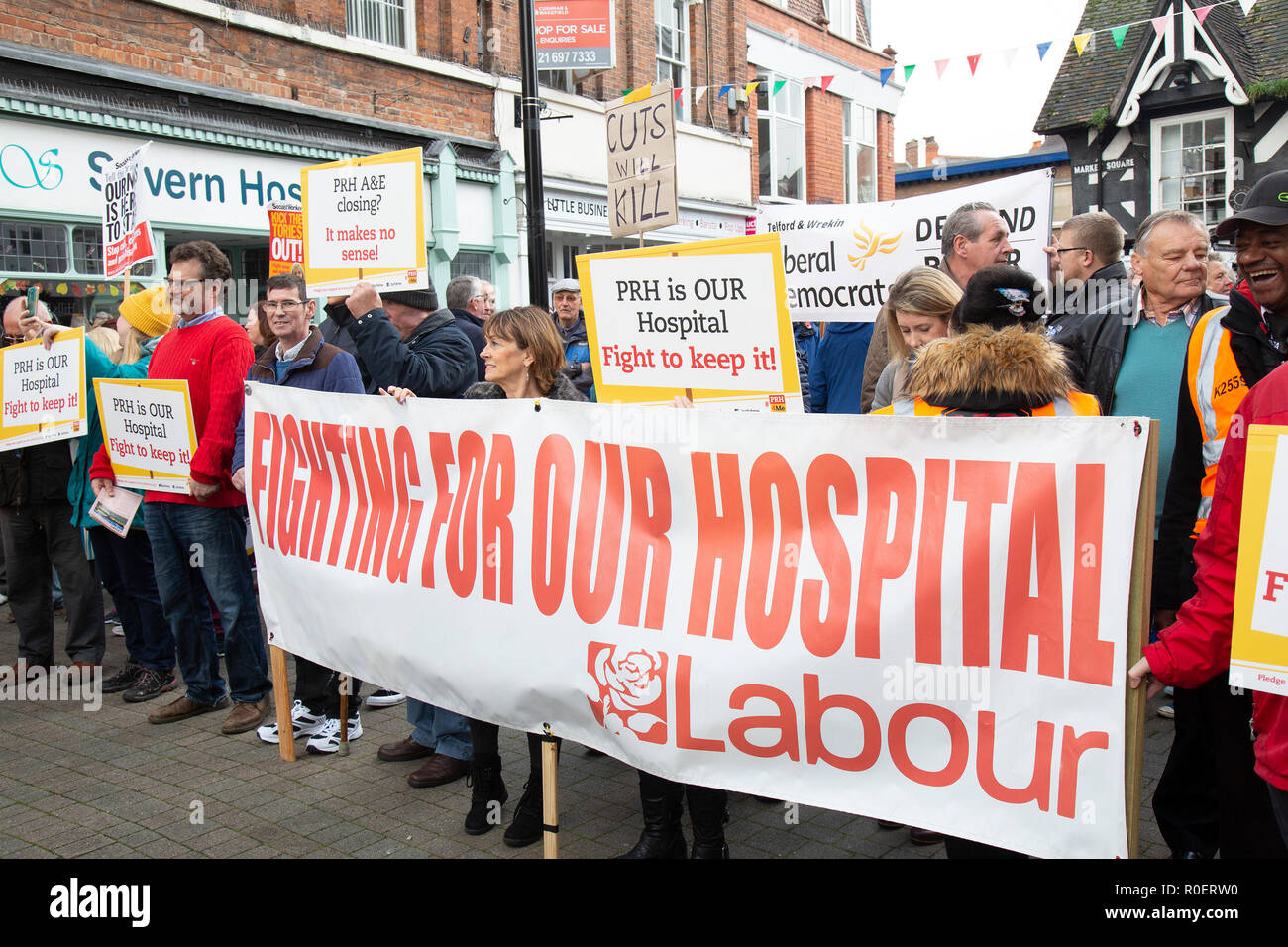 Telford, Shropshire, UK. 4th November, 2018. Over 2,000 people attend a demonstartion in Wellington, Telford, Shropshire, to protest against the night time closure of the A&E department at telford Princess Royal Hospital. Union boses say this will put lives at risk. Credit: Rob Carter/Alamy Live News Stock Photo