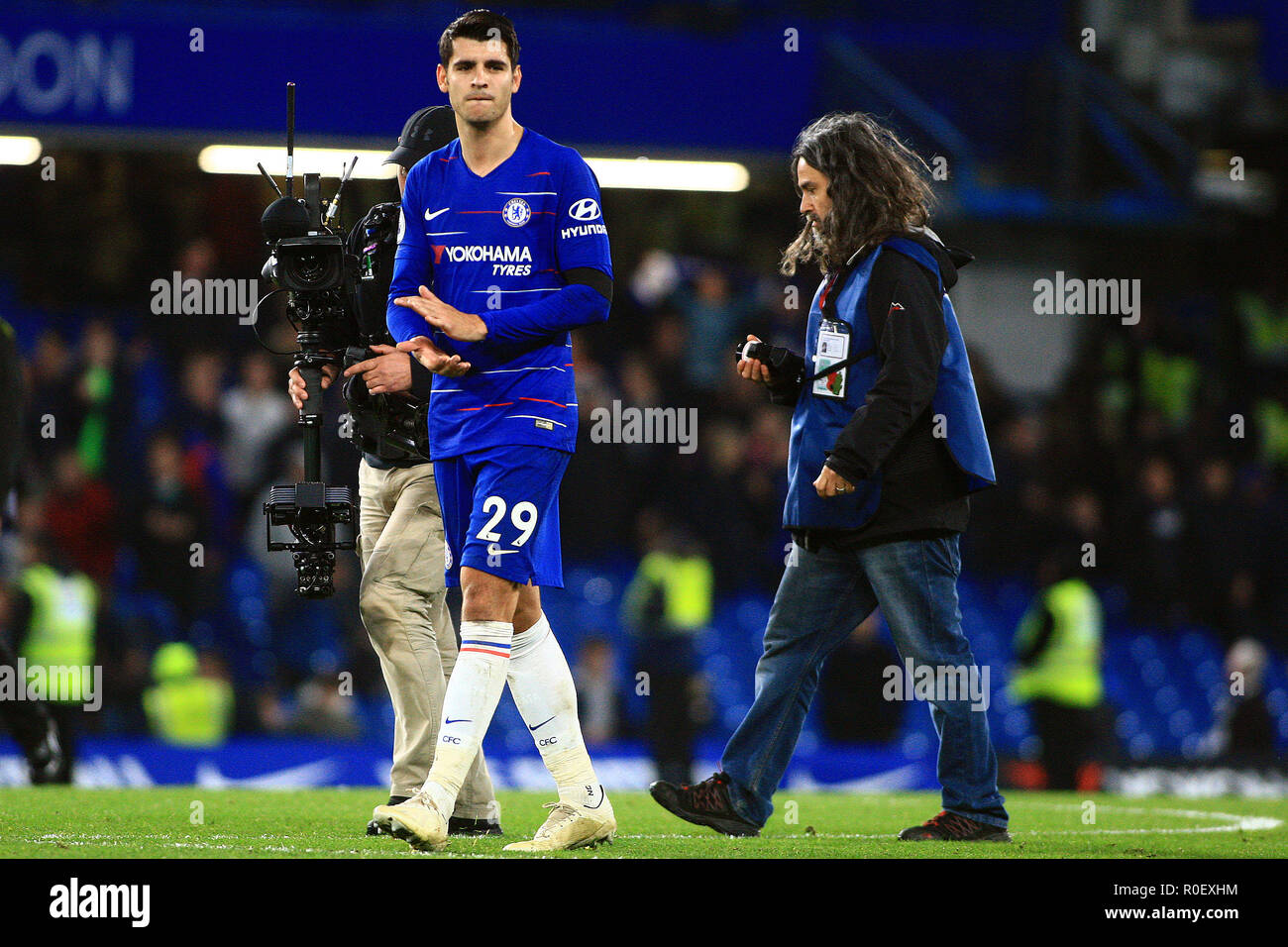 London, UK. 4th Nov 2018. Alvaro Morata of Chelsea claps the fans after the game. Premier League match, Chelsea v Crystal Palace at Stamford Bridge in London on Sunday 4th November 2018.  this image may only be used for Editorial purposes. Editorial use only, license required for commercial use. No use in betting, games or a single club/league/player publications. pic by Steffan Bowen/ Andrew Orchard sports photography/Alamy Live news Stock Photo