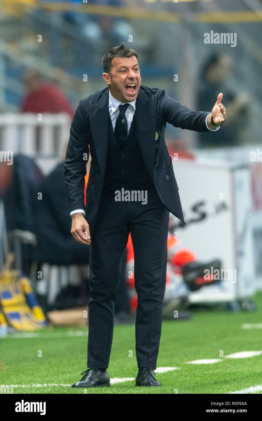 Roberto D Aversa Coach (Parma) during the Italian 'Serie A' match between Parma 0-0 Frosinone at Ennio Tardini Stadium on November 4, 2018 in Parma, Italy. Credit: Maurizio Borsari/AFLO/Alamy Live News Stock Photo