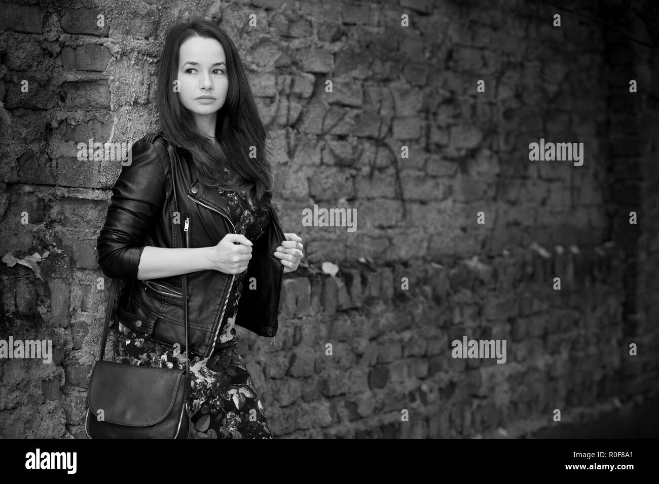 Gorgeous young woman Black and White Stock Photos & Images - Alamy