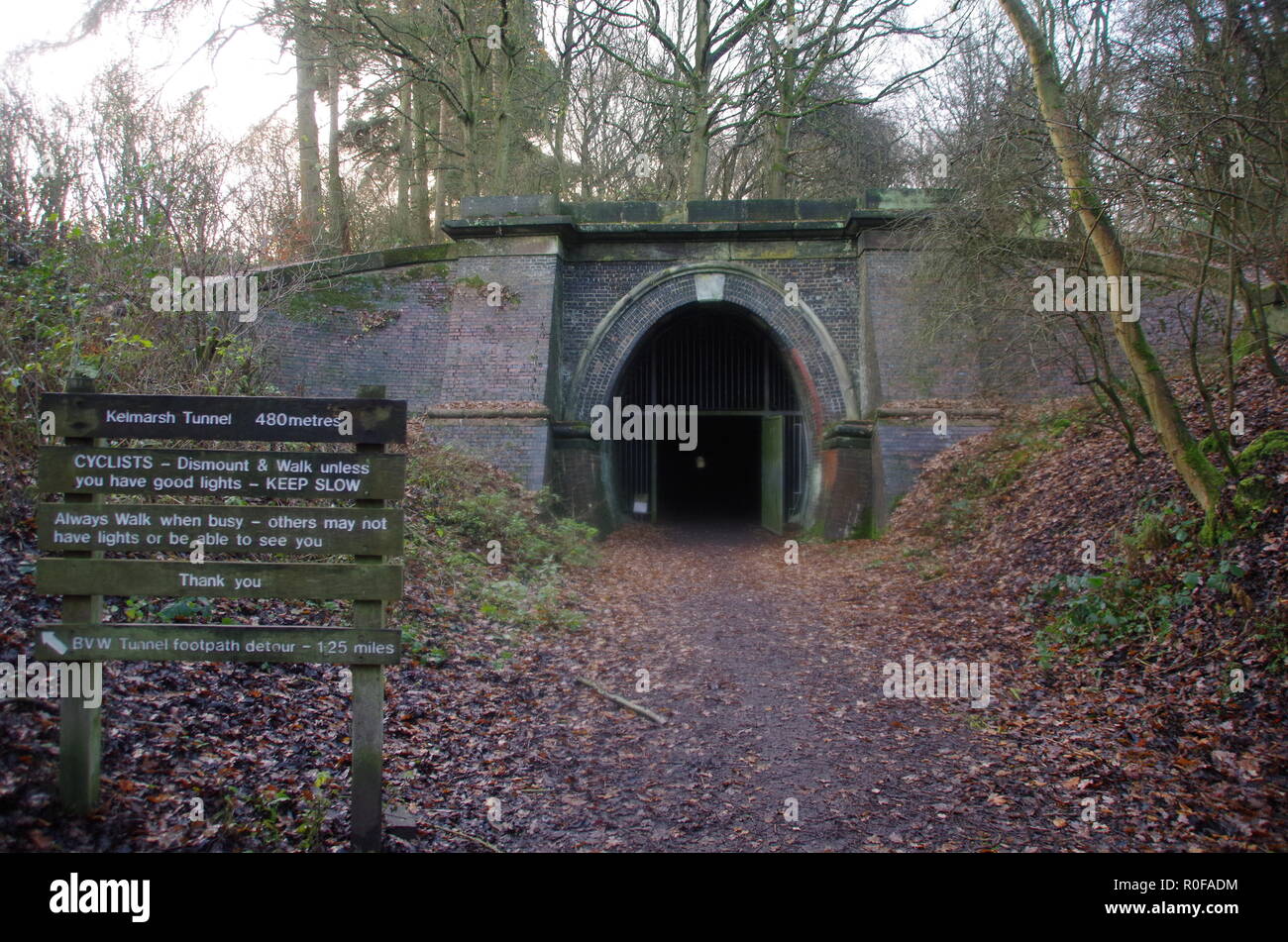 kelmarsh-tunnel-hi-res-stock-photography-and-images-alamy