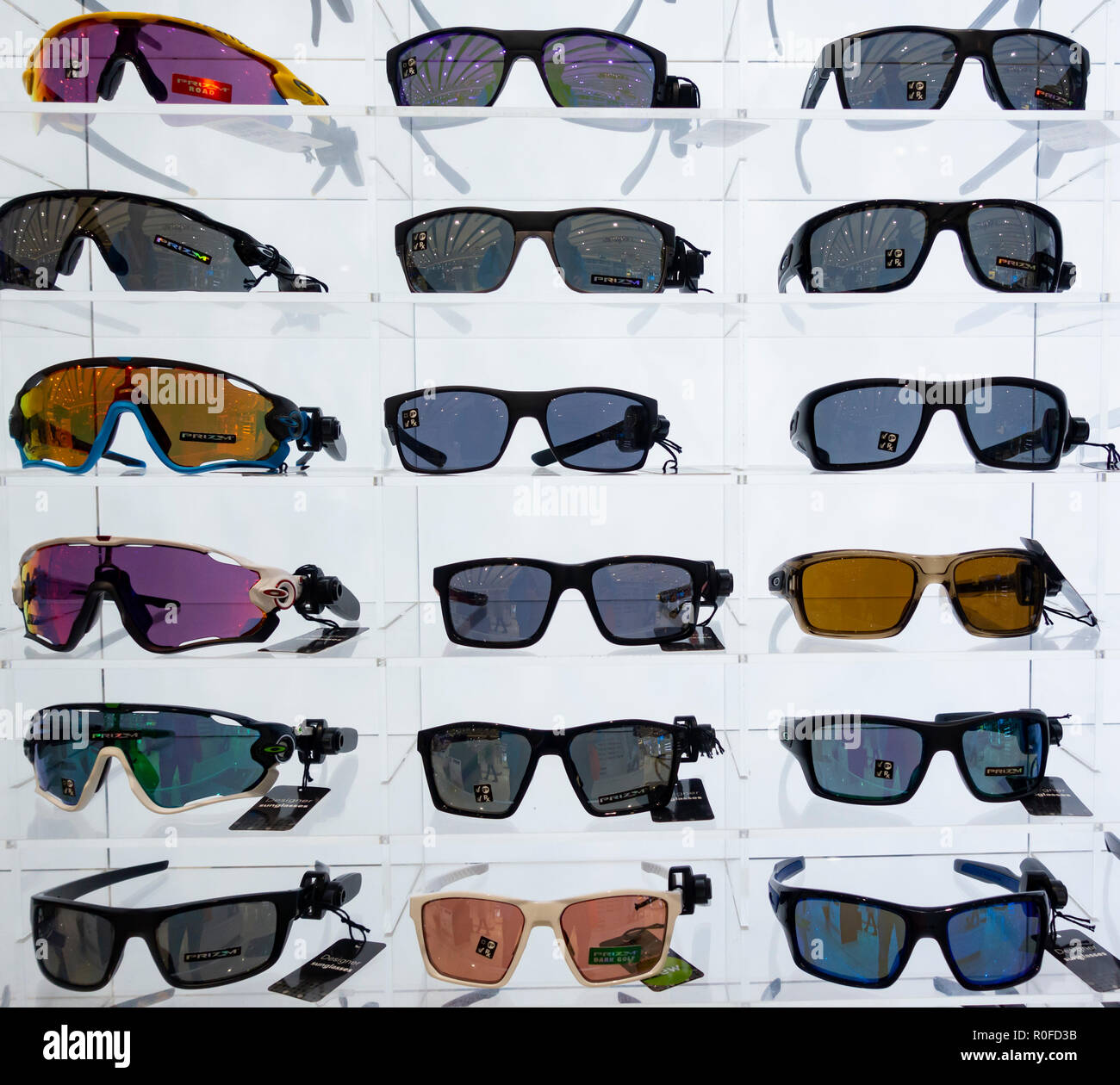 Oakley sunglasses photography images - Alamy