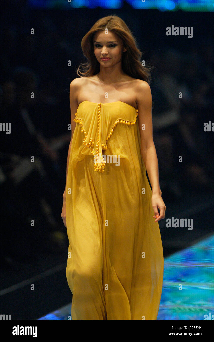 miranda kerr yellow dress