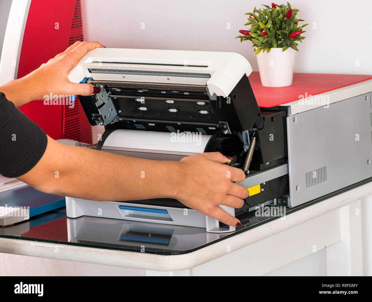 printer shop near me open