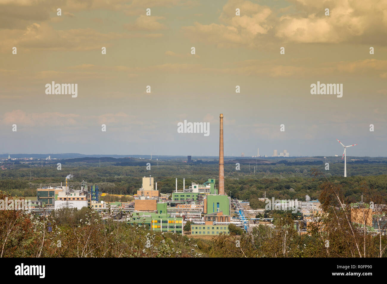 Bayer Ag Bergkamen Chemical Plant High Resolution Stock Photography And Images Alamy
