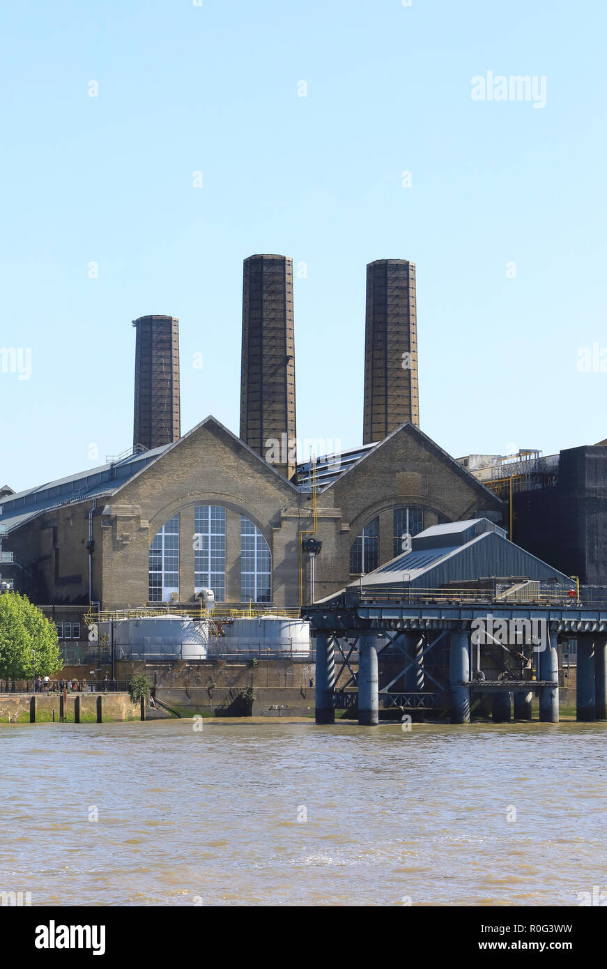 Greenwich Power Station, a standby gas and formerly oil and coalfired