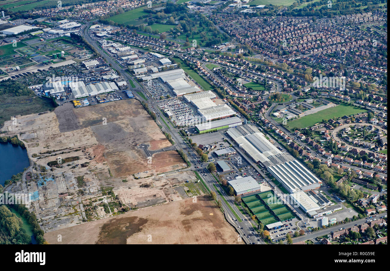 Doncaster town centre shopping hires stock photography and images Alamy