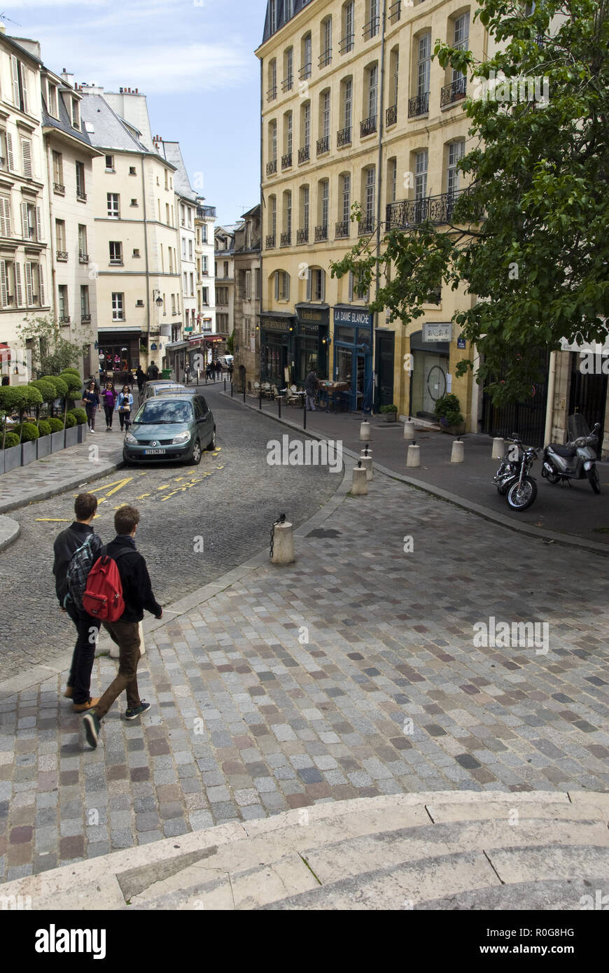 Rue de la Montagne Sainte-Genevieve, a movie location for Woody Allen's  film, "Midnight in Paris,” near the Pantheon, Latin Quarter, Paris Stock  Photo - Alamy