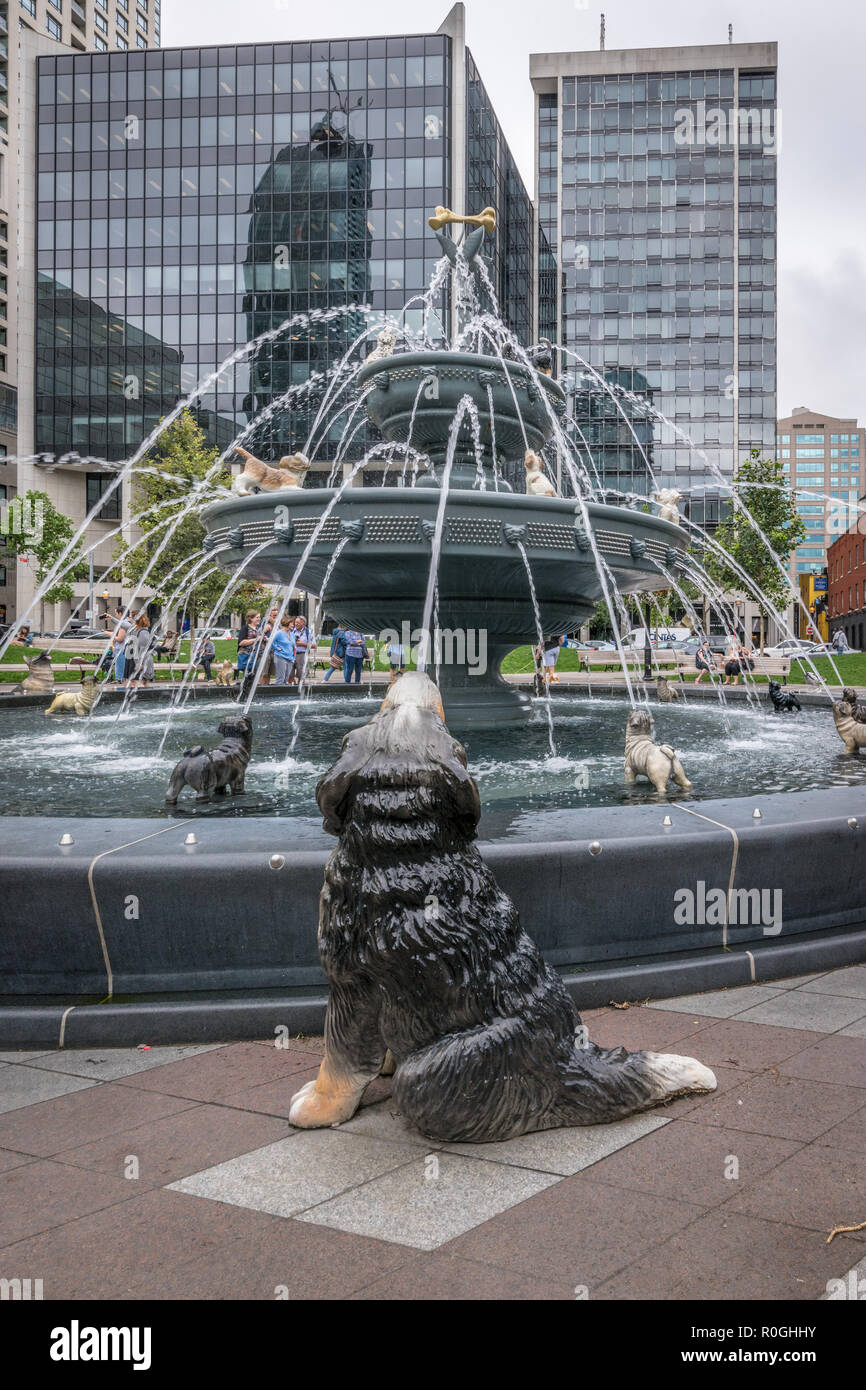 Dog fountain in Berczy Park, Toronto, Canada Stock Photo Alamy