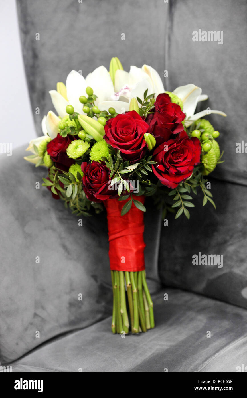 Bouquet beauty hi-res stock photography and images - Alamy