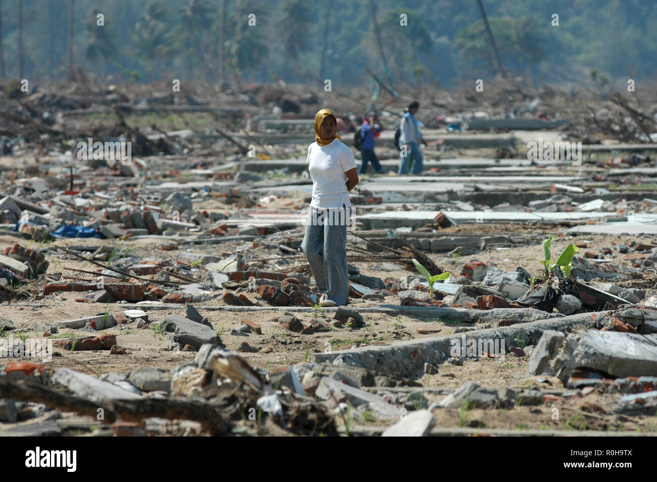 Lhoknga Aceh Besar Aceh Indonesia February 9 2005 People