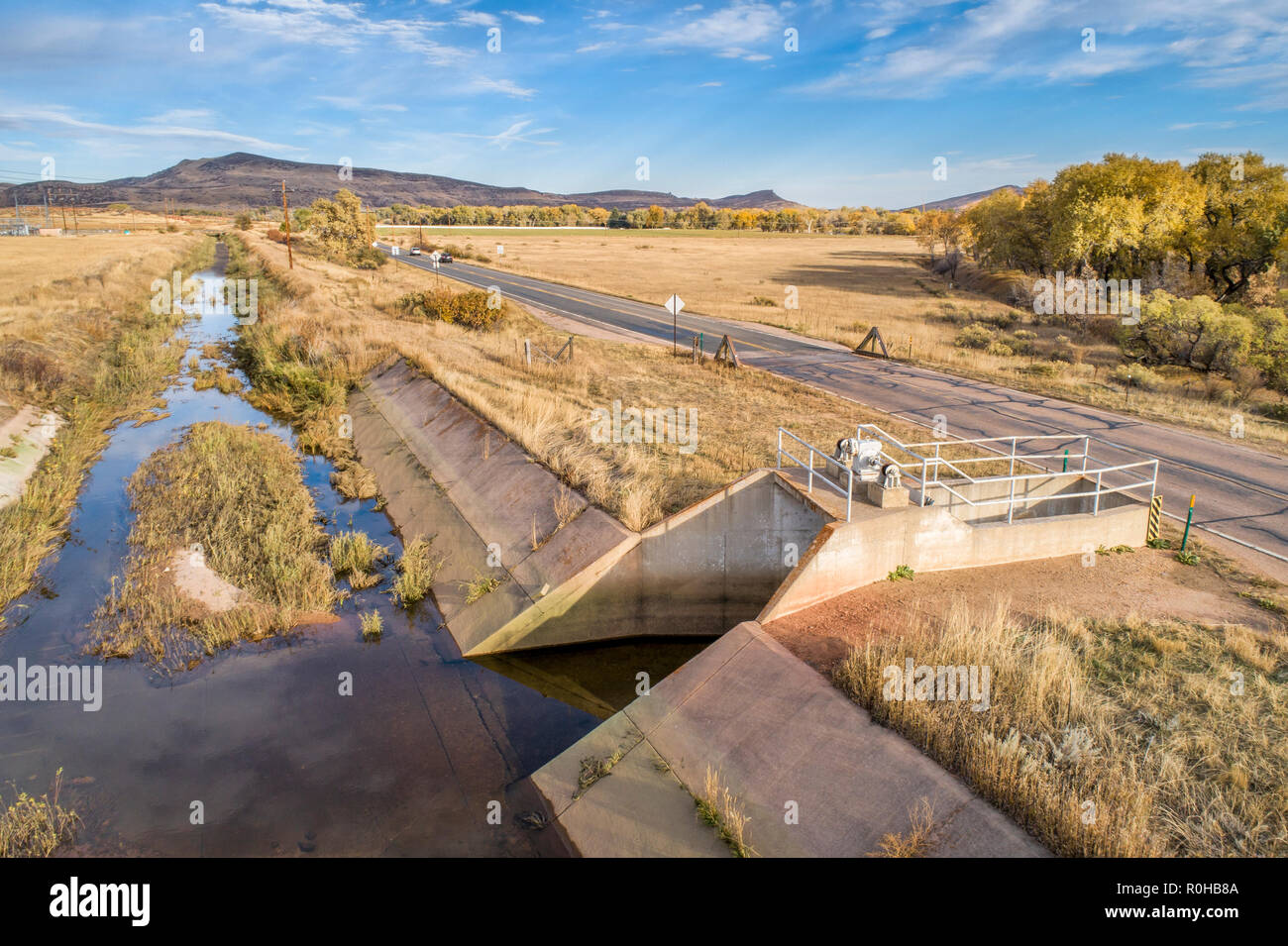 Water diversion hires stock photography and images Alamy