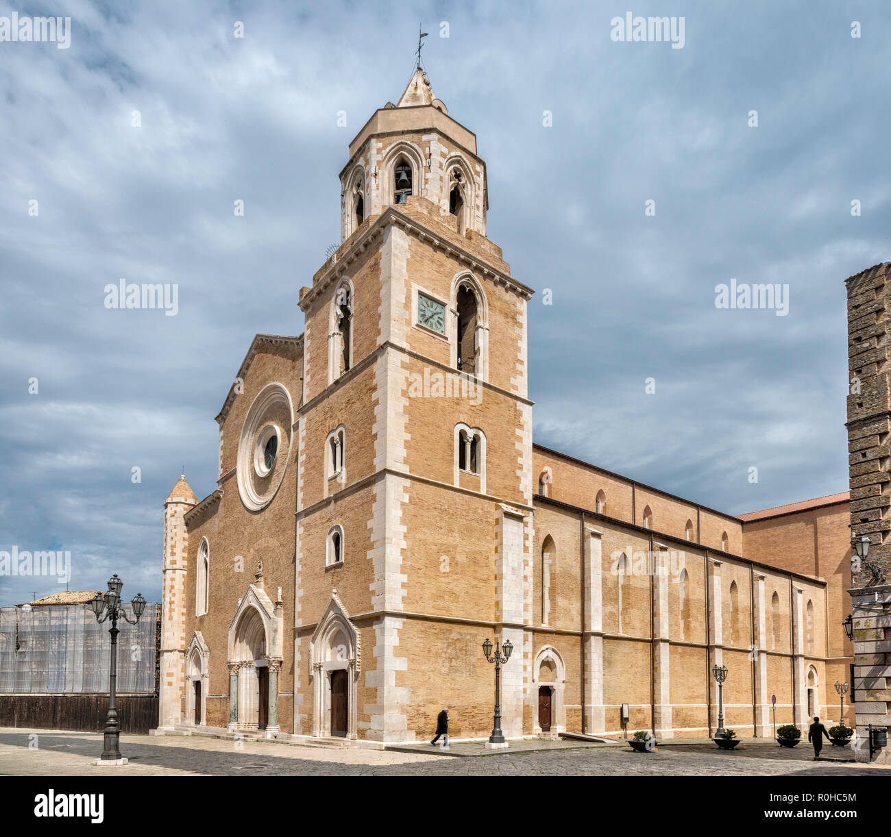 Basilica Cattedrale Santa Maria Assunta, 1317, Romanesque style, in Lucera, Apulia, Italy Stock Basilica Cattedrale Santa Maria Assunta, 1317, Romanesque style, in Lucera, Apulia, Italy Stock