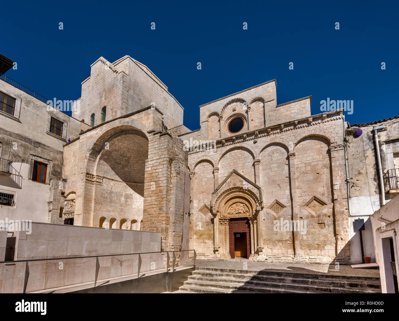 Tomba di Rotari, 12th century, on left, Santa Maria Maggiore Church, 11th century, Byzantine style, on right, Santuario di San Michele Arcangelo, sanc Stock Photo
