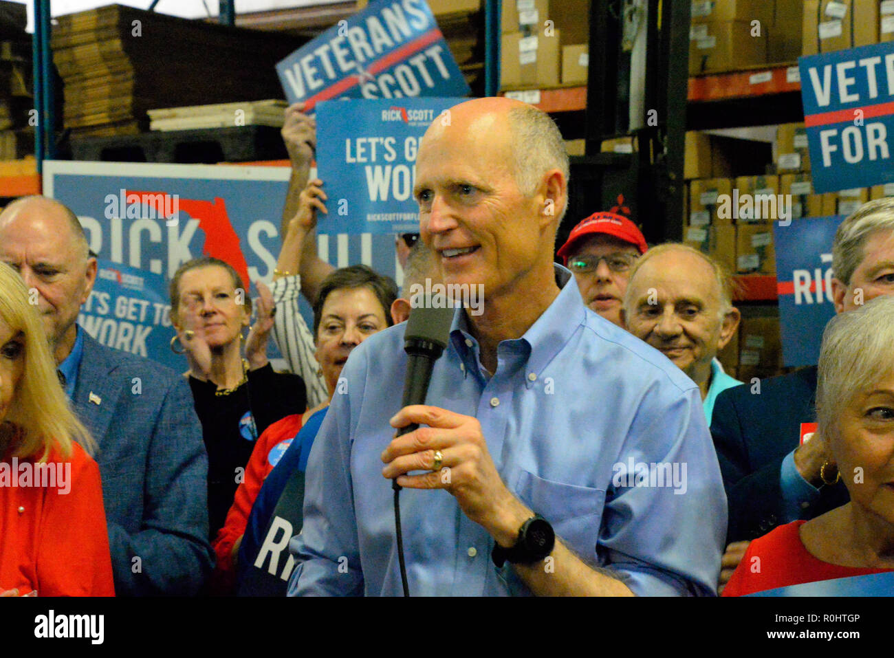 Melbourne, Florida USA. November 5, 2018 Nearing the end of his term as Florida’s Governor Rick Scott is now running for a US Senate seat. Scott made a campaign stop in Melbourne Florida at the Bansbach Easy Lift factory.  Bansbach Easylift® is the industry leader in motion system manufacturing.  Brevard County  City, County and State politicians attended one of Scott’s last campaign stops before Election Day. Photo Credit Julian Leek / Alamy Live News Stock Photo