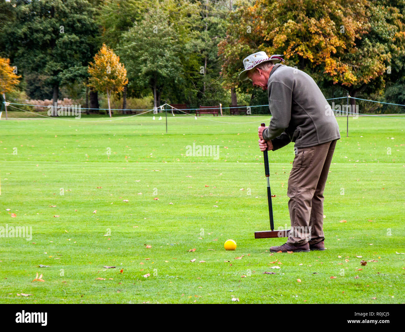 Playing Croquet, Bakewell Recreation Ground, Bakewell, Derbyshire Stock Photo