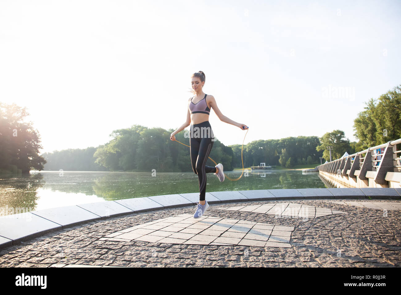 how to fit a jump rope