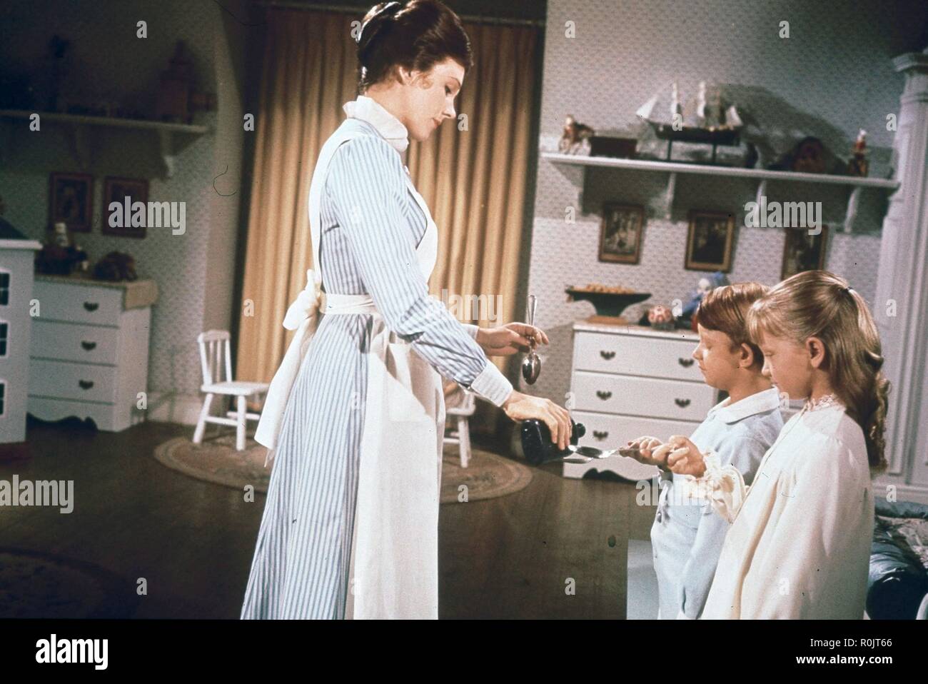 Karen Dotrice Julie Andrews
