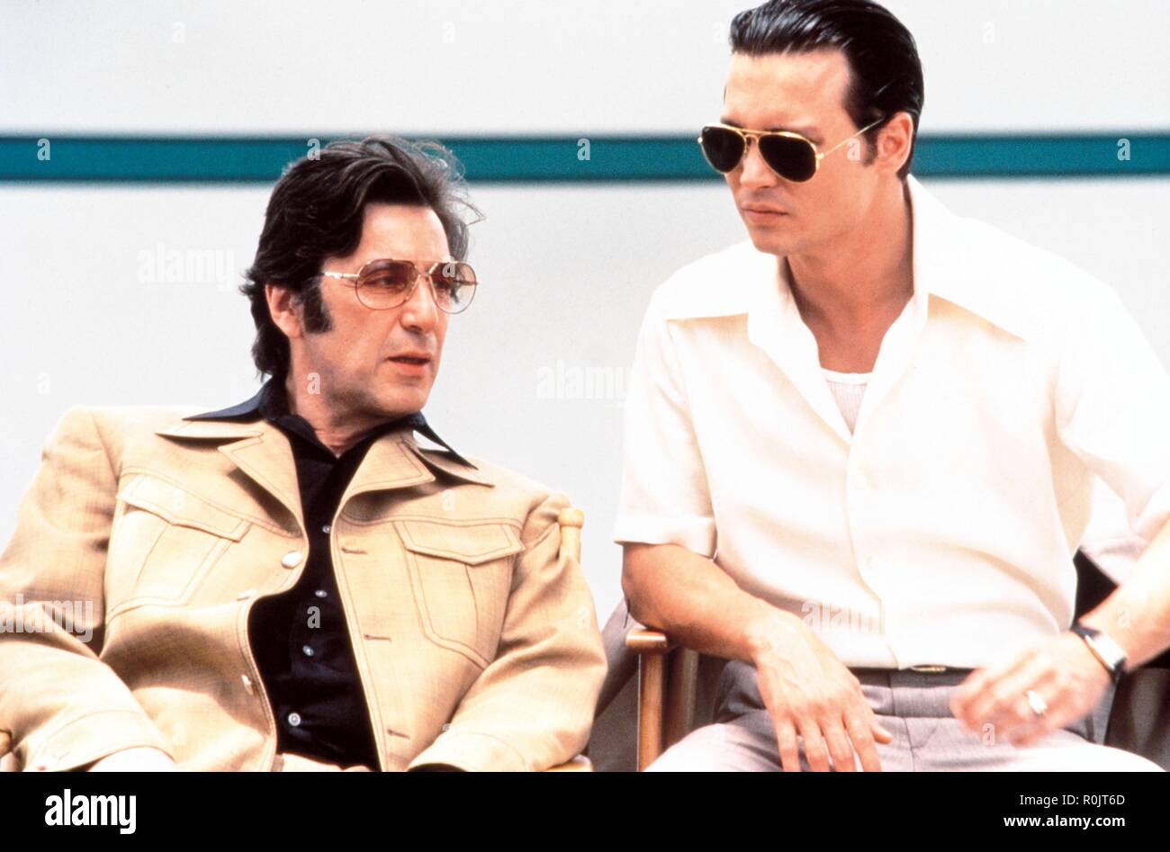Original film title: DONNIE BRASCO. English title: DONNIE BRASCO. Year:  1997. Director: MIKE NEWELL. Stars: AL PACINO; JOHNNY DEPP. Credit: TRI  STAR PICTURES / Album Stock Photo - Alamy