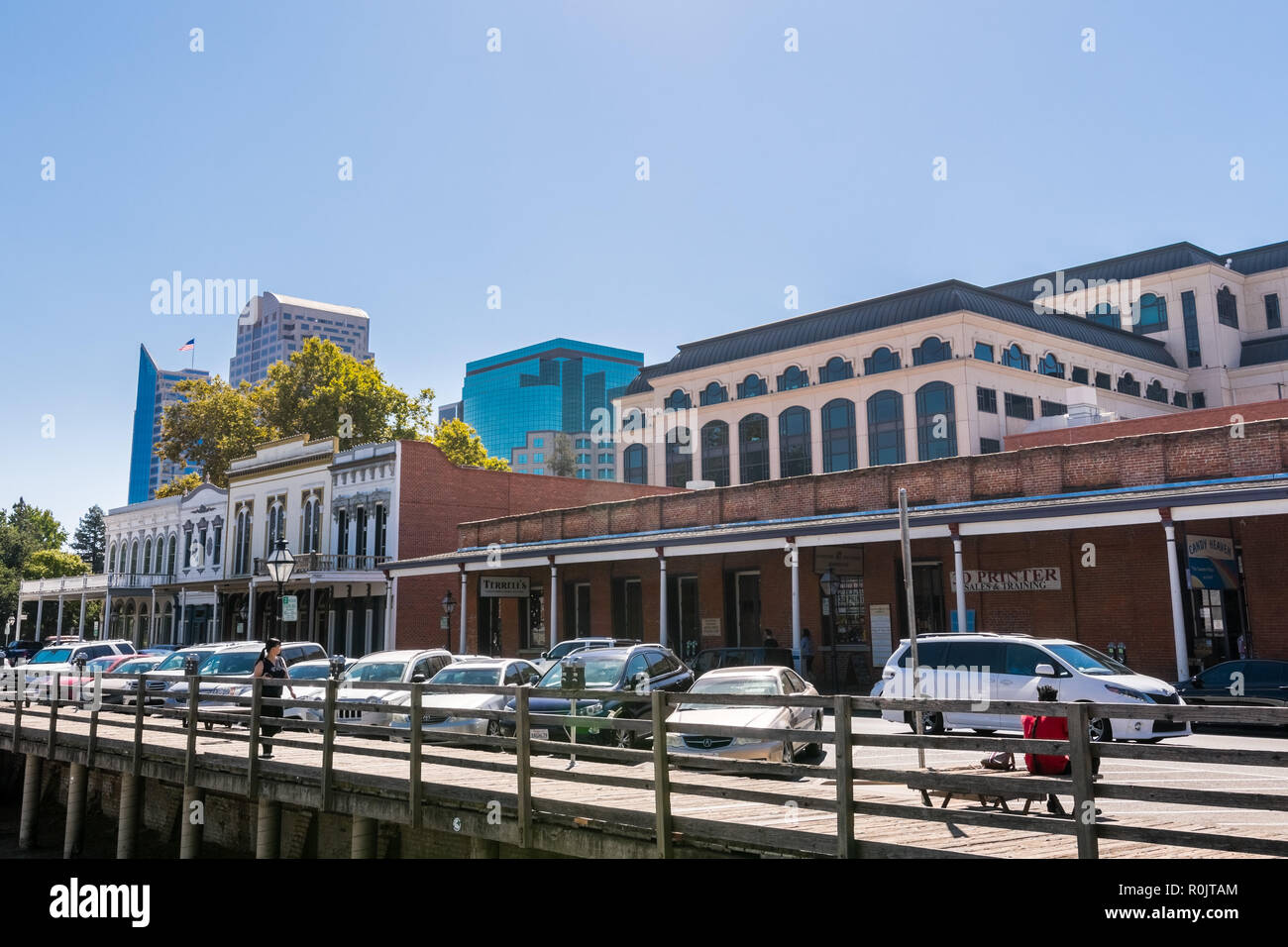 September 22, 2018 Sacramento / CA / USA - Old and new buildings in downtown Sacramento Stock Photo