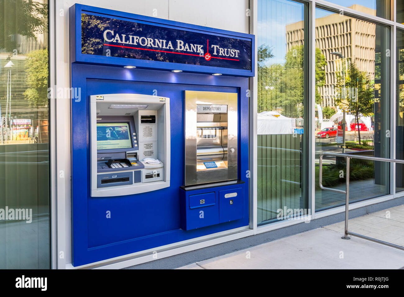 September 22, 2018 Sacramento / CA / USA - California Bank & Trust branch located on Capitol Mall in the downtown area Stock Photo